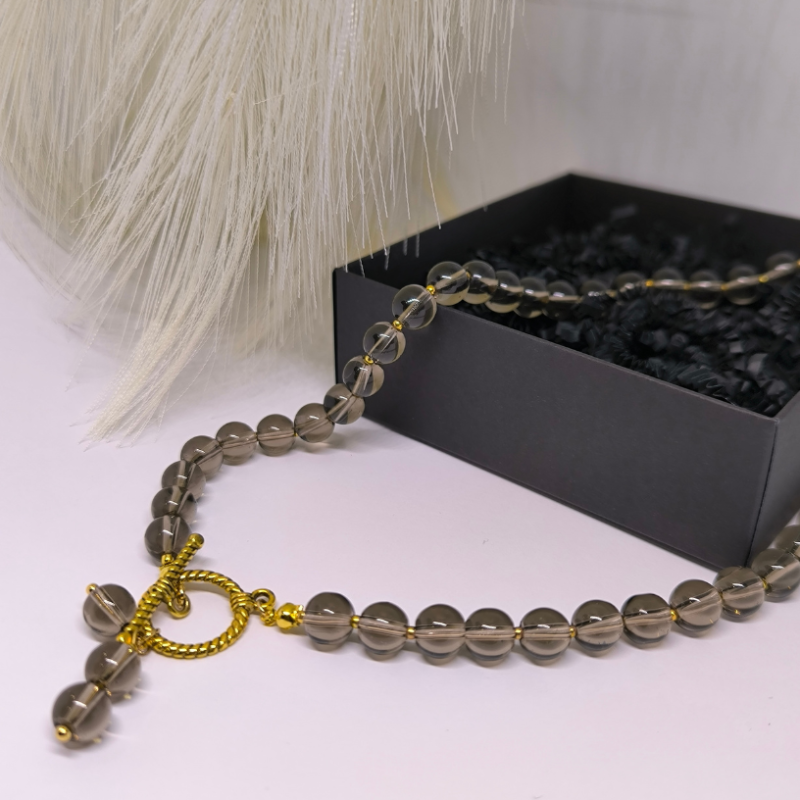 Kaklarota "Dūmakainais opāls"