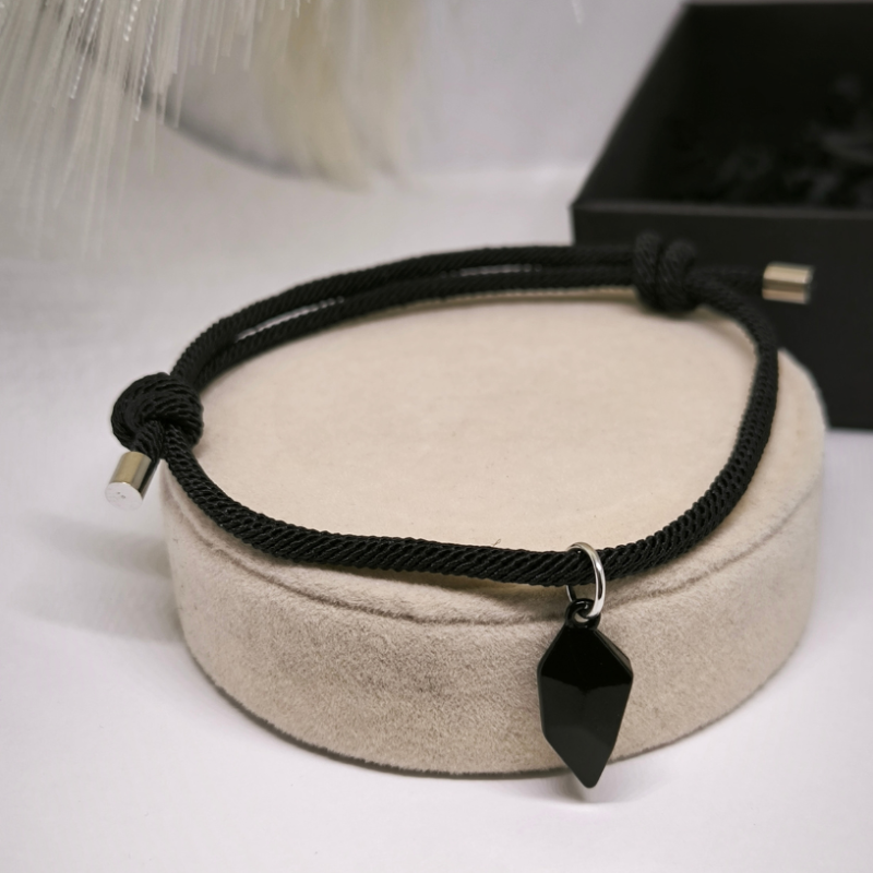 Magnētisko rokassprādžu komplekts pāriem „Savienotās sirdis“