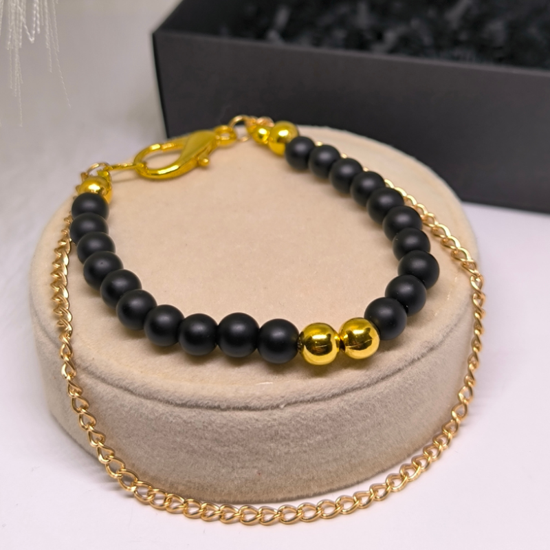 Rokassprādze „Oniksa elegance“