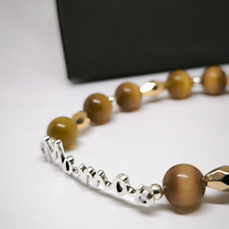 Rokassprādze „Mama“ ar roku darbu