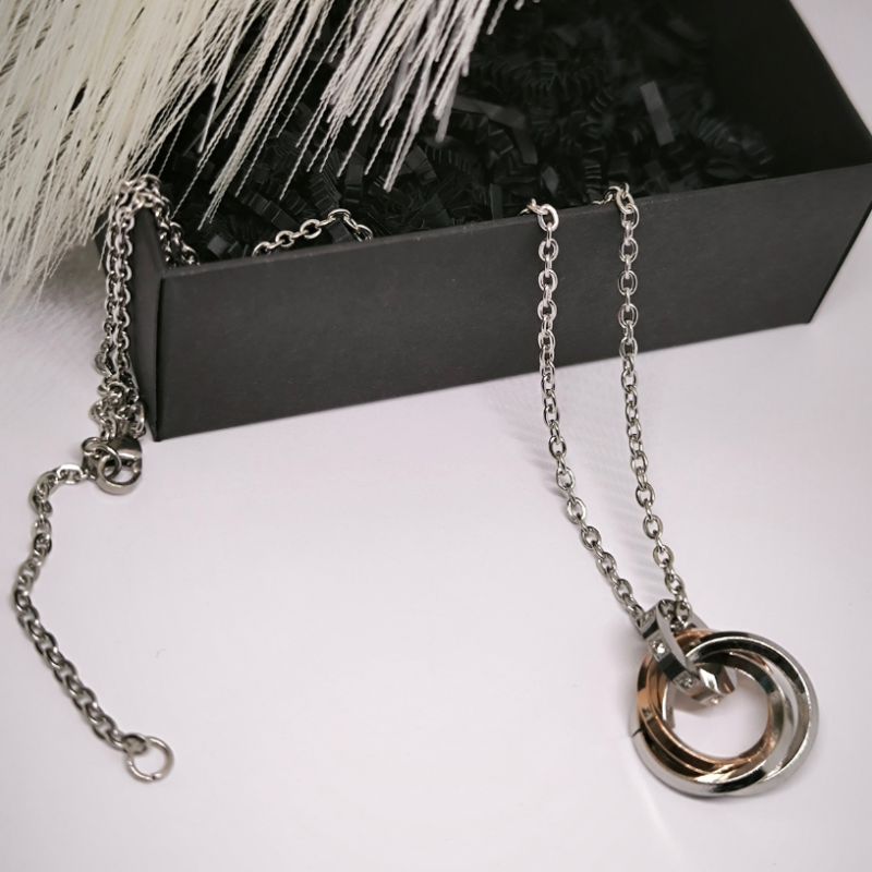 Rotaslietu komplekts pārim „Mīlestības Rats“