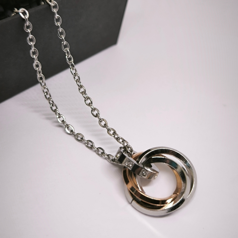 Rotaslietu komplekts pārim „Mīlestības Rats“