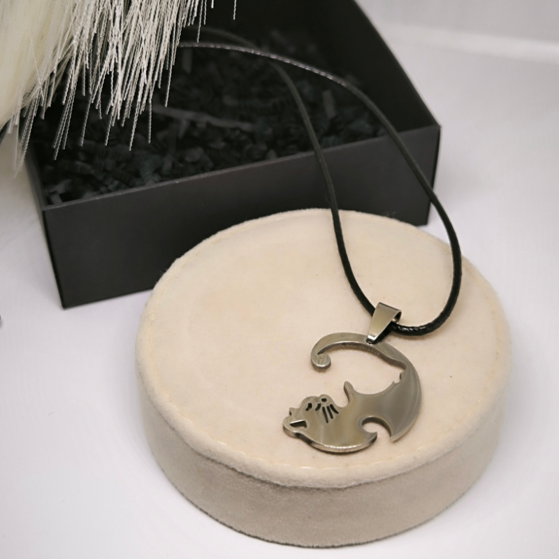 Pāra kaklarotu komplekts „Kaķiska Saziņa“