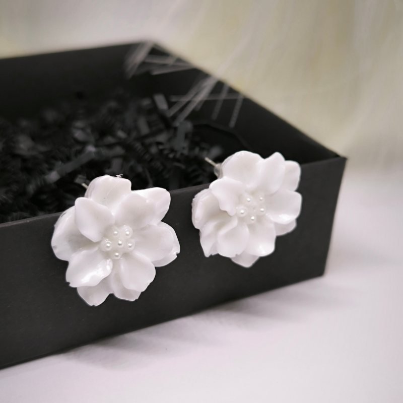 Auskari „Gredzens“