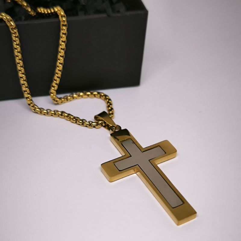 Elegants vīriešu krustiņš no nerūsējošā tērauda