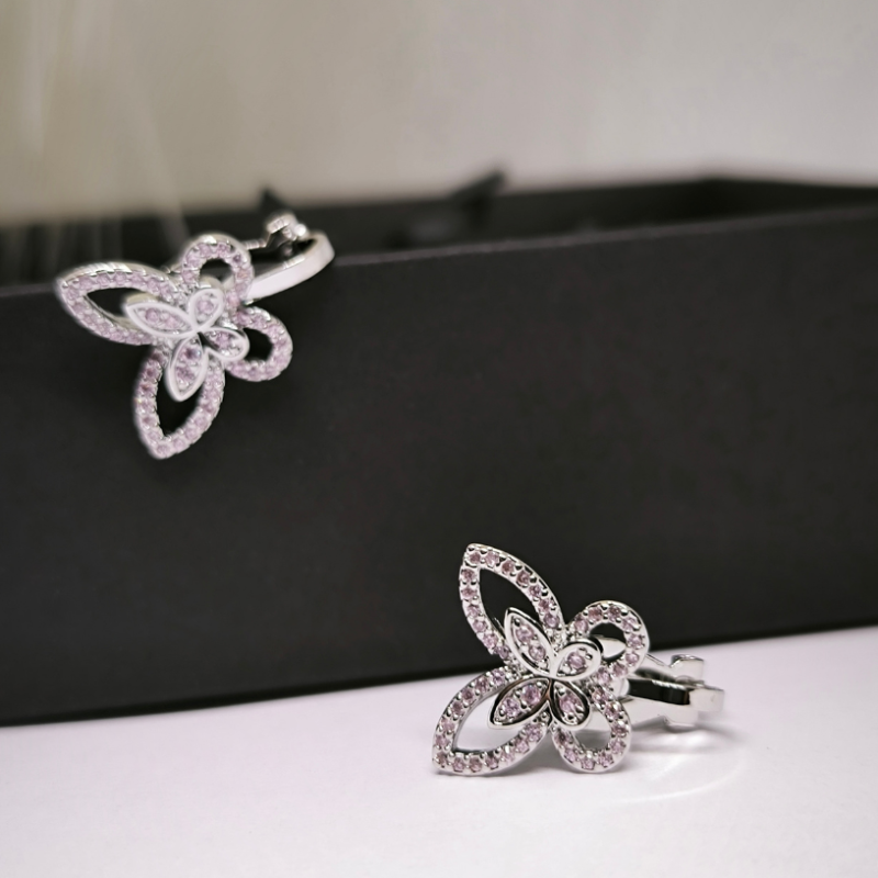 Auskari-klipši „Kristālu tauriņš“