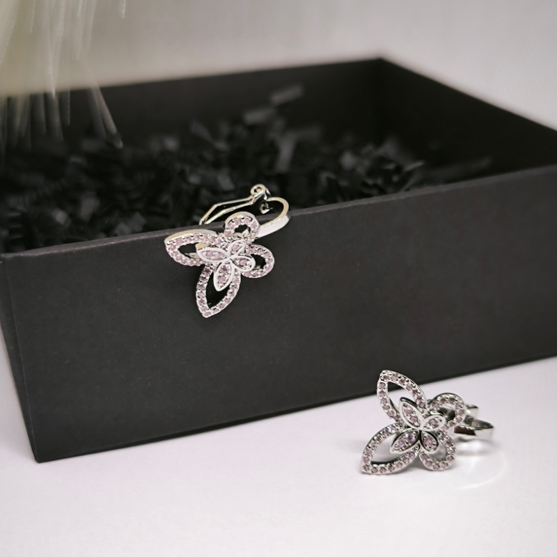 Auskari-klipši „Kristālu tauriņš“