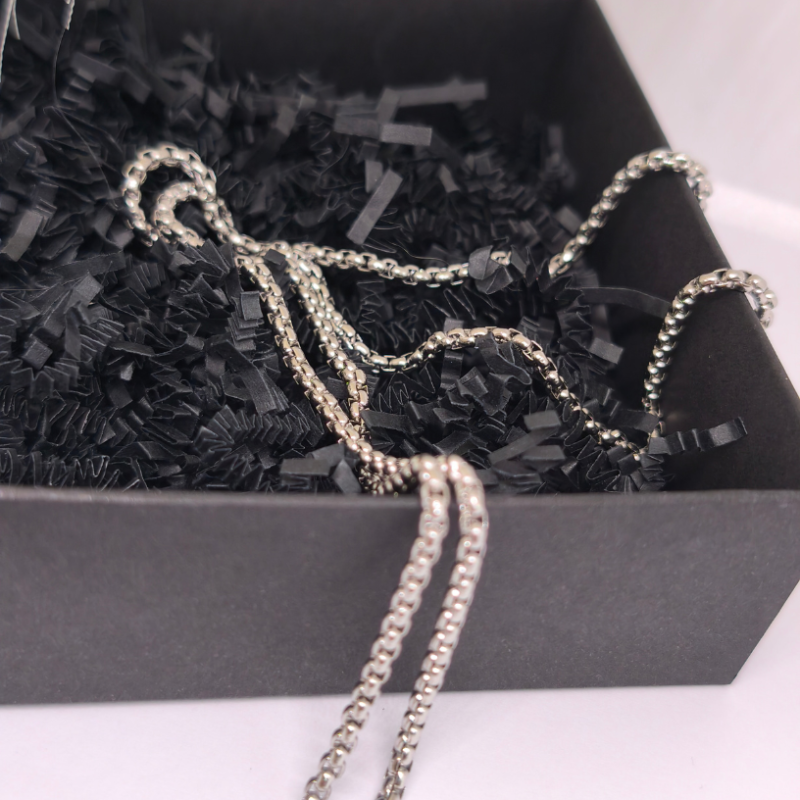 Kaklarota „Sudraba krāsas krustiņš“