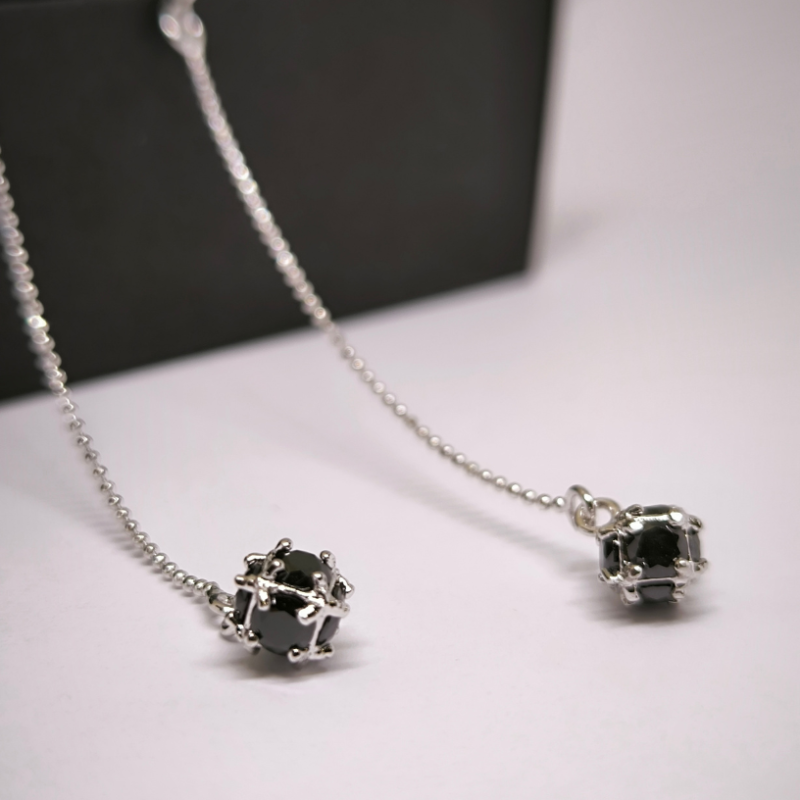 Minimālisma dizaina gari auskari