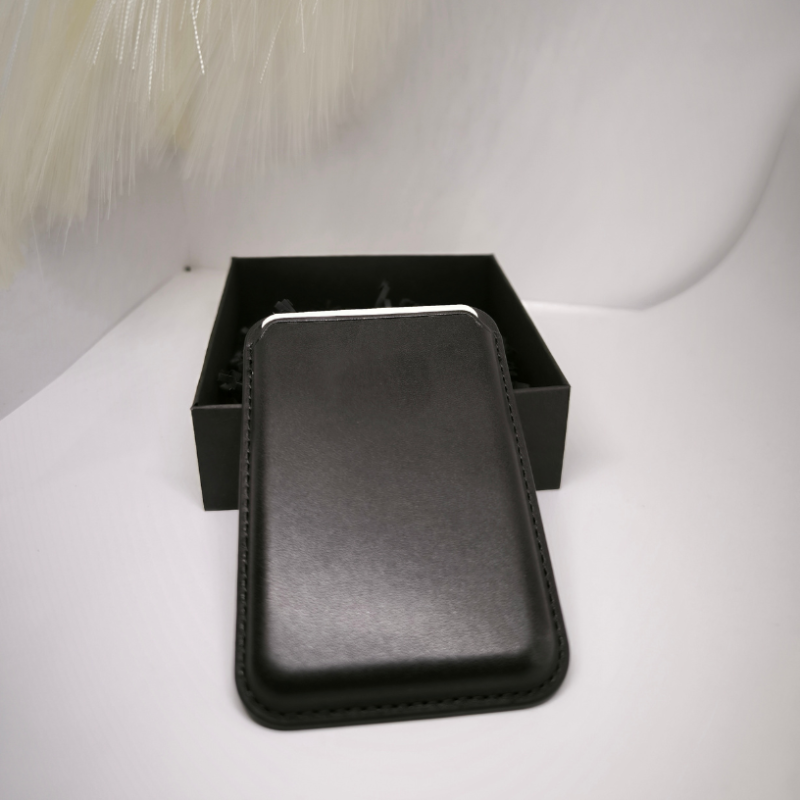 Kartīšu turētājs "Minimālisma elpa"