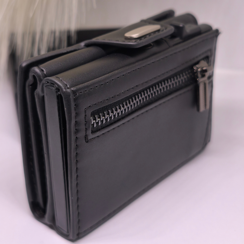 Kartīšu turētājs "Black Pro"