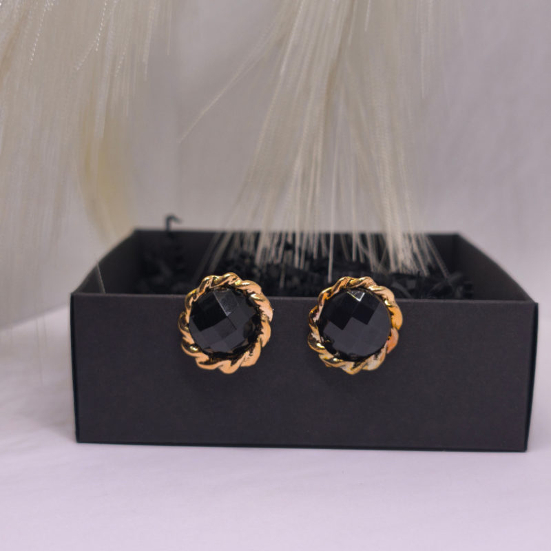 Auskari „Melnais samts“