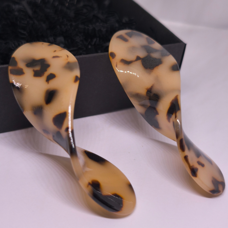 Auskari "Tuksneša vilnis"