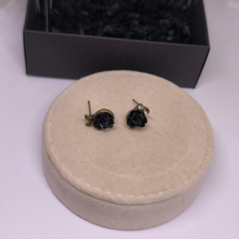 Auskari "Melnā roze"