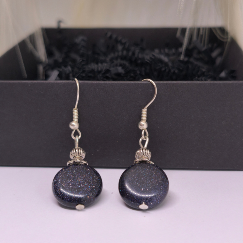 Roku darbs auskari "Nakts zvaigznes"