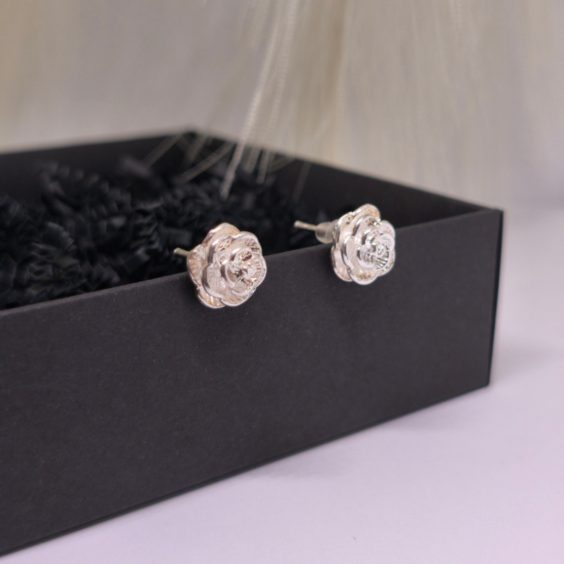 Auskari „Rožu elegance“