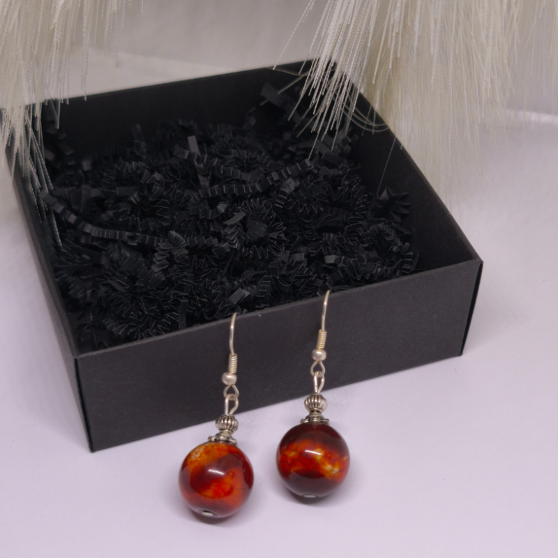 Rokas darināti auskari „Uguns deja“