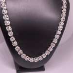 Kaklarota „Sudraba mezgls“