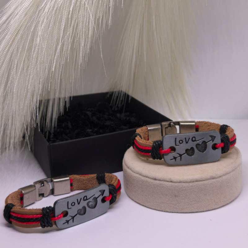 Rokassprādzes pārim „Sirdžu saikne“