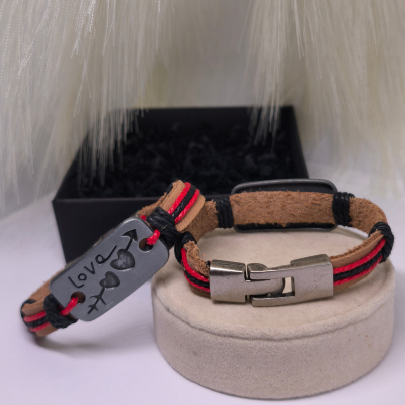 Rokassprādzes pārim „Sirdžu saikne“