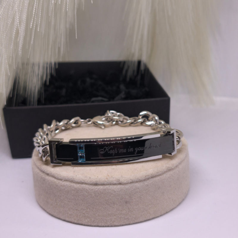 Rokassprādze „Keep Me in Your Heart“