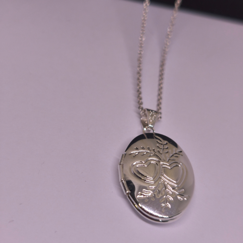 Medaljons „Mīlestības atmiņa“