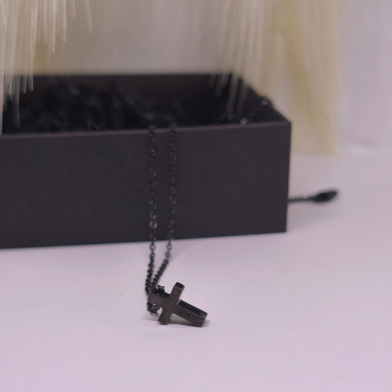 Kaklarota „Melnais krustiņš“