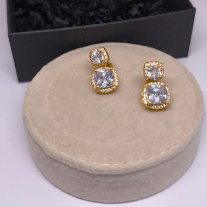 Auskari-klipši „Zelta valdzinājums“