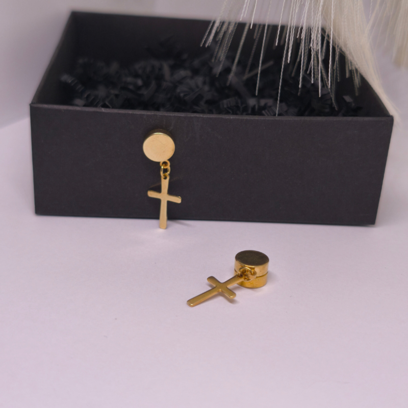 Magnētiskās auskari "Gaismas zīme"