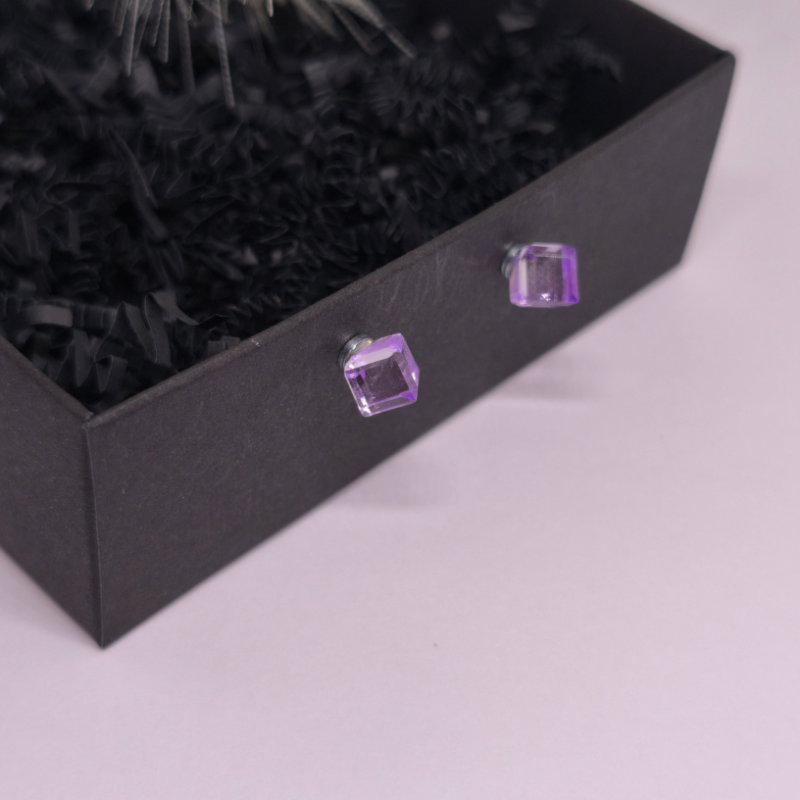 Magnētiskās auskari „Sapņu kubi“