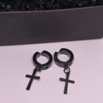 Klipsi „Melnā klasika“