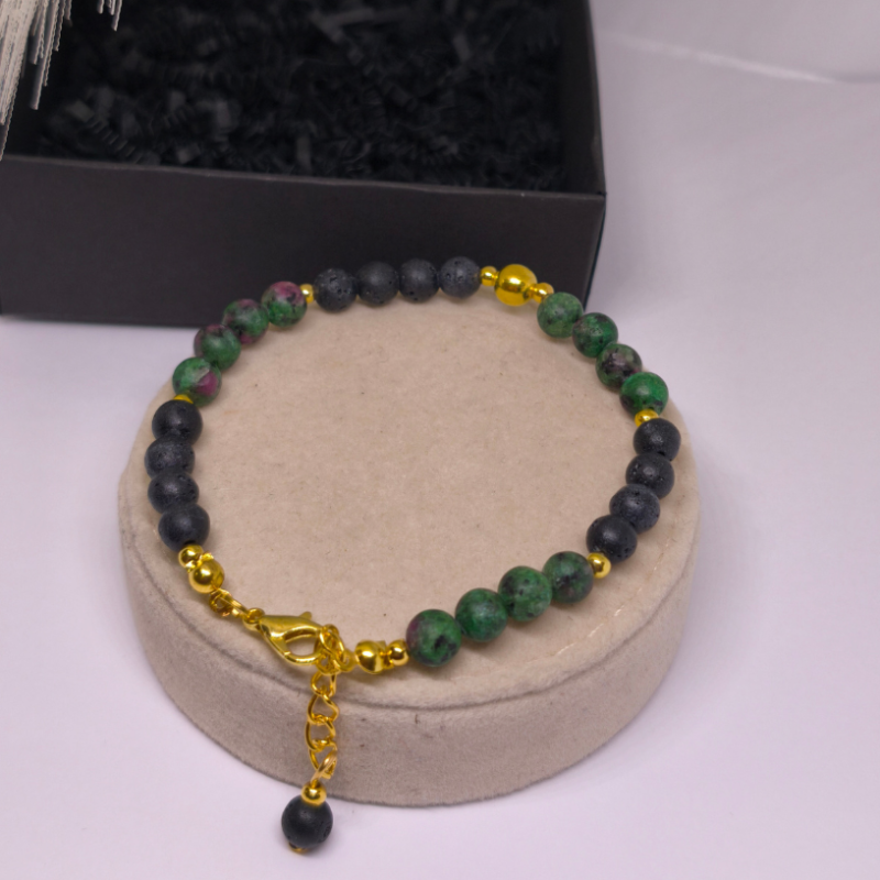 Rokassprādze „Zoīsīta maģija“