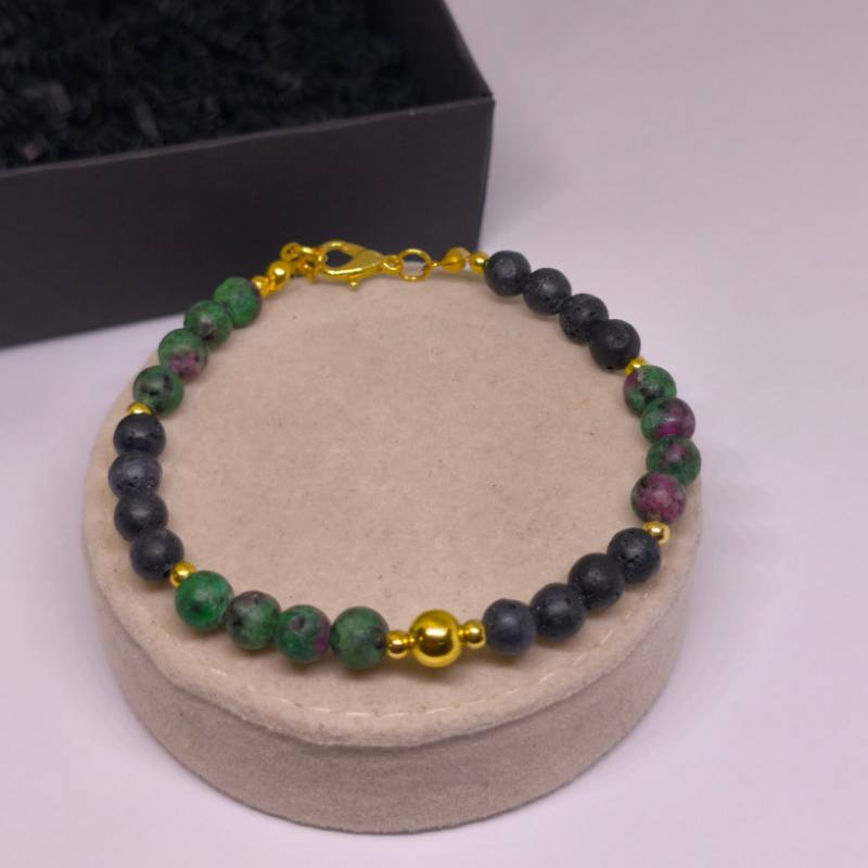 Rokassprādze „Zoīsīta maģija“