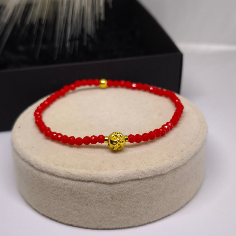 Roku darbs aizsardzības un veiksmes rokassprādze