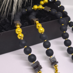 Rokām darināta kaklarota "Bite"