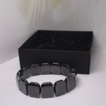 Rokassprādze "Hematīta spēks"