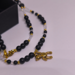 Rokām darināts kaklarota "Zelta lācītis"