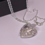 Medaljons "Sudraba sirds"