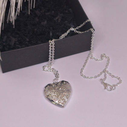 Medaljons "Sudraba sirds"