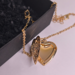 Medaljons „Zelta sirds“