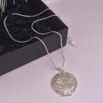 Medaljons „Laika rats“