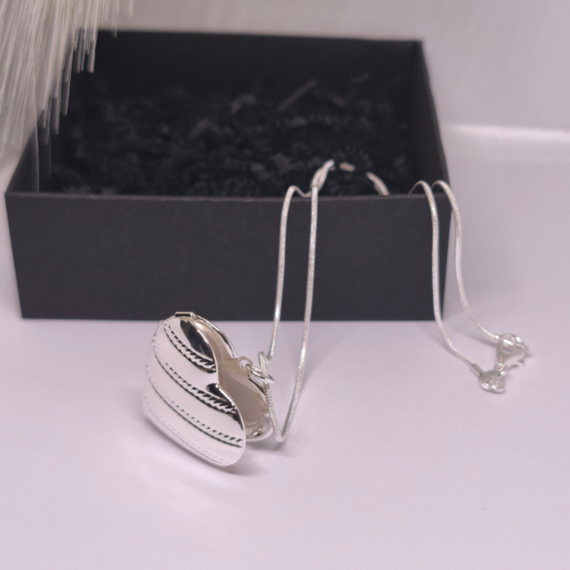 Medaljons „Jūtu ritms“