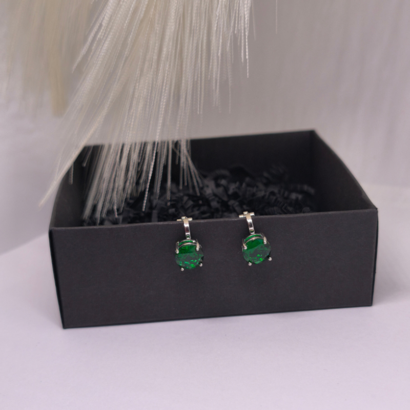 Auskari – klipši „Zaļā elegance“