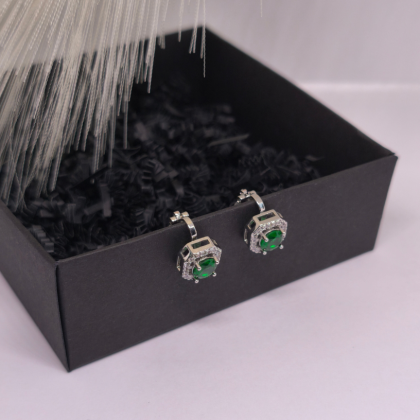 Auskari – klipši „Karaliskā aura“