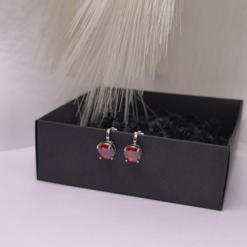 Auskari – klipši „Rubīna mirdzums“